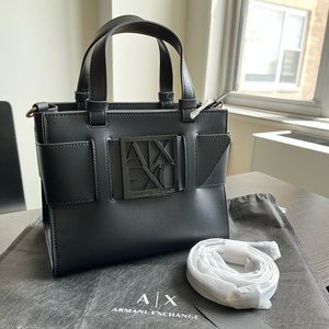 Armenia Exchange Black Medium Tote Bag
